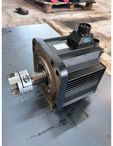 Yaskawa SGMGH-30DCA6F-OY, servo motor 2.9kW, servomotor 400V, motor CN