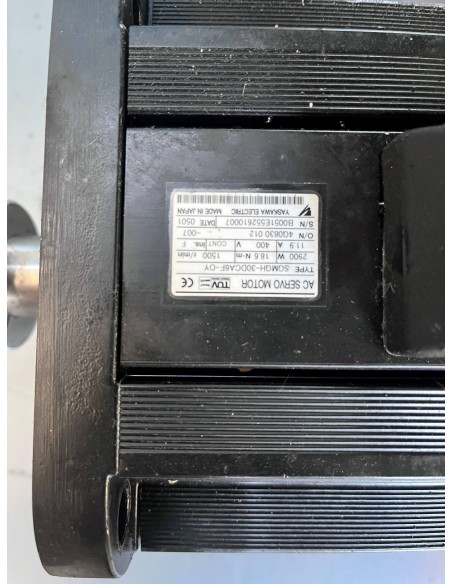 Yaskawa SGMGH-30DCA6F-OY, servo motor 2.9kW, servomotor 400V, motor CN
