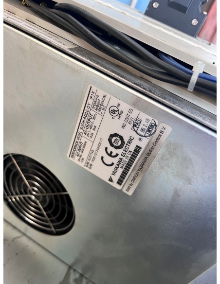 Yaskawa SGDH-50DE-OY, Servopack 5kW, servo drive 400V, variador servo